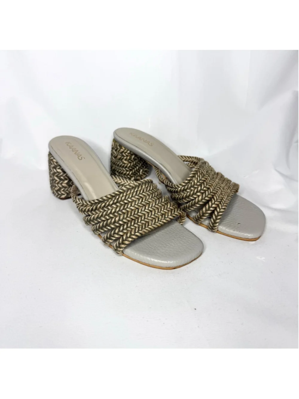 Women's KAANAS Beige Grey Woven Jute Block Heel Sandals Size 8
